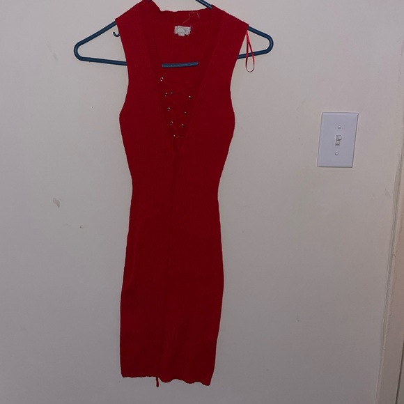 Tight Dress - Picture 2 of 2